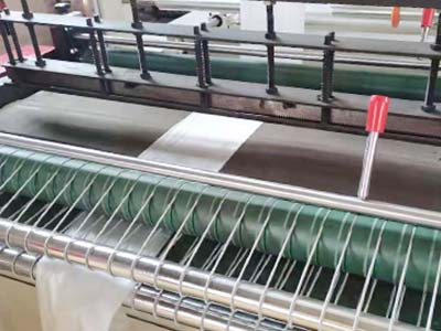 Plastic Draw Type Bag On Roll Winding