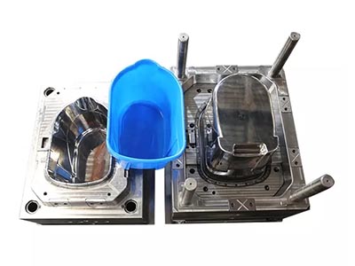 Plastic Barrel Mould