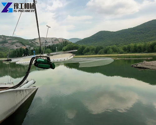 sludge cleaning robot for lake