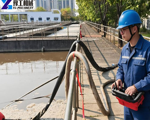 Remote-controlled dredging robot for sludge removal operations