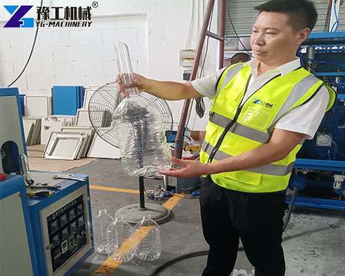 semi automatic bottle blowing machine